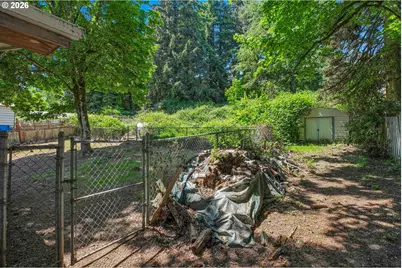 17055 SE Webster Rd, Gladstone, OR 97027 - Photo 37