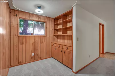 17055 SE Webster Rd, Gladstone, OR 97027 - Photo 21