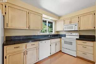 8404 NE 29th Ave, Vancouver, WA 98665 - Photo 13