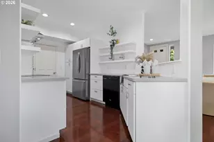 7388 NE Cherry Dr, Hillsboro, OR 97124 - Photo 15