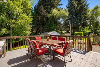 9815 SW Omara St, Tigard, OR 97223 - Photo 37
