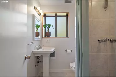 9815 SW Omara St, Tigard, OR 97223 - Photo 35