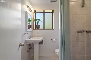 9815 SW Omara St, Tigard, OR 97223 - Photo 35