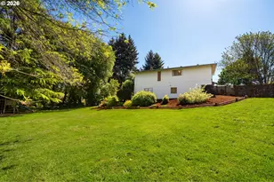 9815 SW Omara St, Tigard, OR 97223 - Photo 41