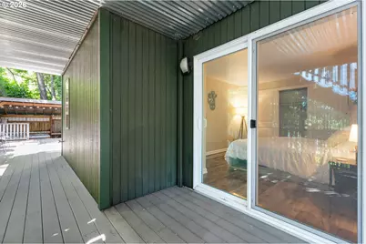 8957 SW Terwilliger Blvd, Portland, OR 97219 - Photo 27