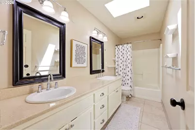 5807 Ridgetop Ct, Lake Oswego, OR 97035 - Photo 39