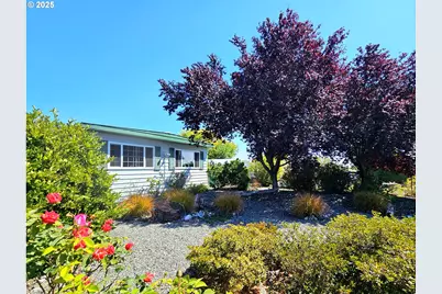 15961 Bay View Dr, Brookings, OR 97415 - Photo 31