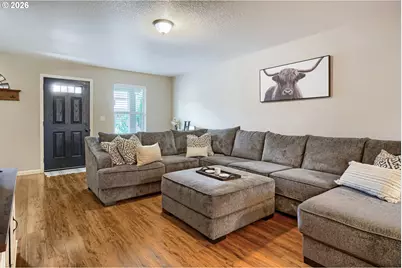 719 Garden Ct, Molalla, OR 97038 - Photo 7