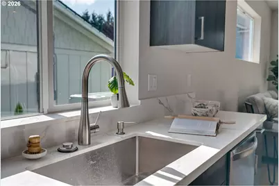 28683 SW Canyon Creek Rd S, Wilsonville, OR 97070 - Photo 9