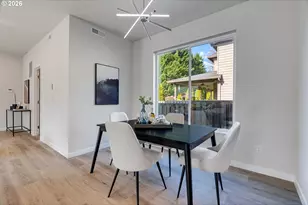 28683 SW Canyon Creek Rd S, Wilsonville, OR 97070 - Photo 5