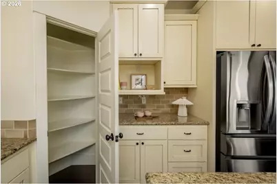 5545 N Harvard St, Portland, OR 97203 - Photo 9