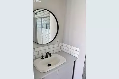 225 41st St #36, Springfield, OR 97478 - Photo 9