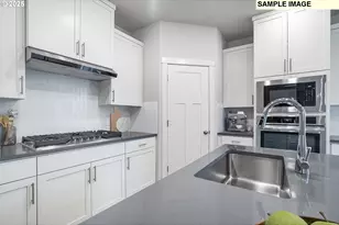 12190 SW Bittern Ter, Beaverton, OR 97007 - Photo 7