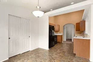 176 Othello Ave, Roseburg, OR 97471 - Photo 11