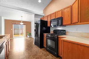 176 Othello Ave, Roseburg, OR 97471 - Photo 15