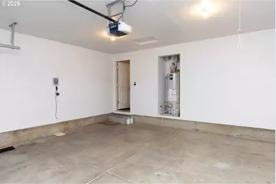 176 Othello Ave, Roseburg, OR 97471 - Photo 33