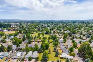 2031 SW Oleander St, McMinnville, OR 97128 - Photo 41