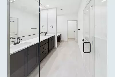 409 W 19th St, La Center, WA 98629 - Photo 29