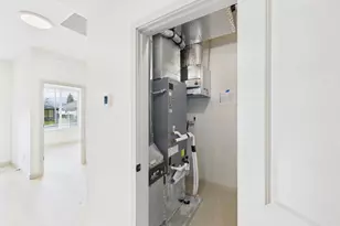 409 W 19th St, La Center, WA 98629 - Photo 41