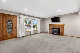 325 7th St, Washougal, WA 98671 - Photo 3