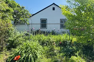 8110 N Dana Ave, Portland, OR 97203 - Photo 3