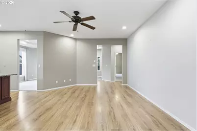 29411 SW Camelot St, Wilsonville, OR 97070 - Photo 17