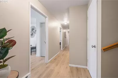 637 E 39th Pl, Eugene, OR 97405 - Photo 21