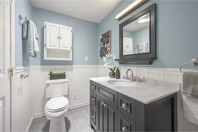 637 E 39th Pl, Eugene, OR 97405 - Photo 19