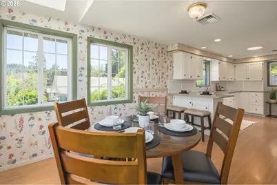 637 E 39th Pl, Eugene, OR 97405 - Photo 11