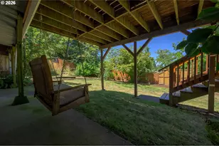 637 E 39th Pl, Eugene, OR 97405 - Photo 39
