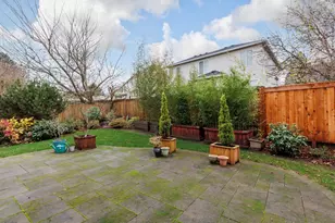 415 NW Kotrik Pl, Beaverton, OR 97006 - Photo 35