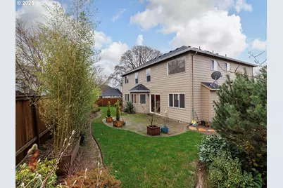 415 NW Kotrik Pl, Beaverton, OR 97006 - Photo 31