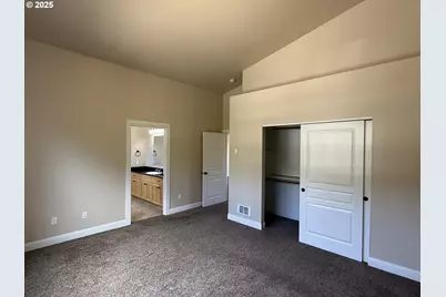 2389 Brooklyn Dr, Coos Bay, OR 97420 - Photo 19