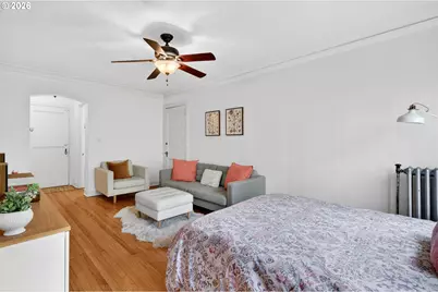 709 SW 16th Ave #302, Portland, OR 97205 - Photo 15