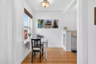 709 SW 16th Ave #302, Portland, OR 97205 - Photo 17