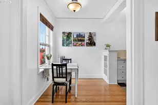 709 SW 16th Ave, Portland, OR 97205 - Photo 17