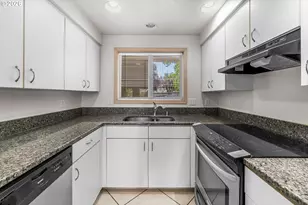 5301 Plomondon St, Vancouver, WA 98661 - Photo 11
