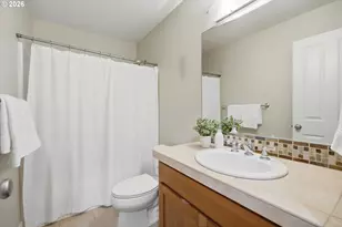 32120 SW Willamette Way E, Wilsonville, OR 97070 - Photo 39