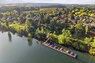 32120 SW Willamette Way E, Wilsonville, OR 97070 - Photo 45