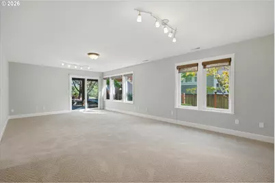 32120 SW Willamette Way E, Wilsonville, OR 97070 - Photo 41