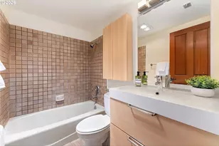 1320 SW Hall St, Portland, OR 97201 - Photo 9