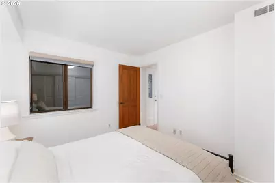 1320 SW Hall St #202, Portland, OR 97201 - Photo 21