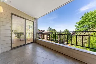 1320 SW Hall St, Portland, OR 97201 - Photo 23