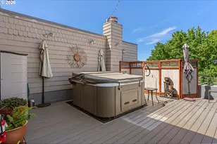 1320 SW Hall St, Portland, OR 97201 - Photo 11