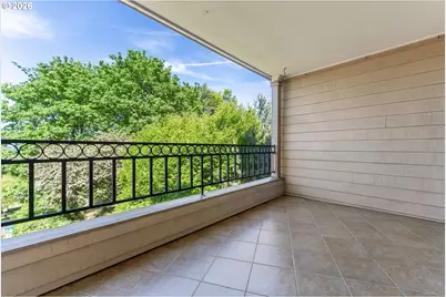 1320 SW Hall St #202, Portland, OR 97201 - Photo 11