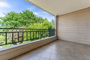 1320 SW Hall St, Portland, OR 97201 - Photo 11