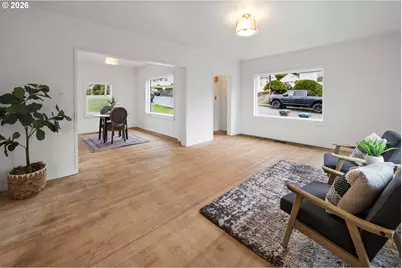 886 Florence Ave, Astoria, OR 97103 - Photo 5