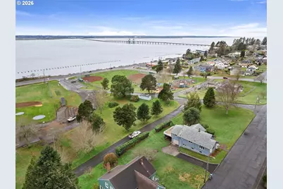 886 Florence Ave, Astoria, OR 97103 - Photo 35