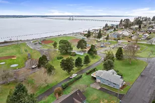 886 Florence Ave, Astoria, OR 97103 - Photo 35