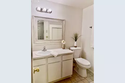 1434 Fetters Loop, Eugene, OR 97402 - Photo 13